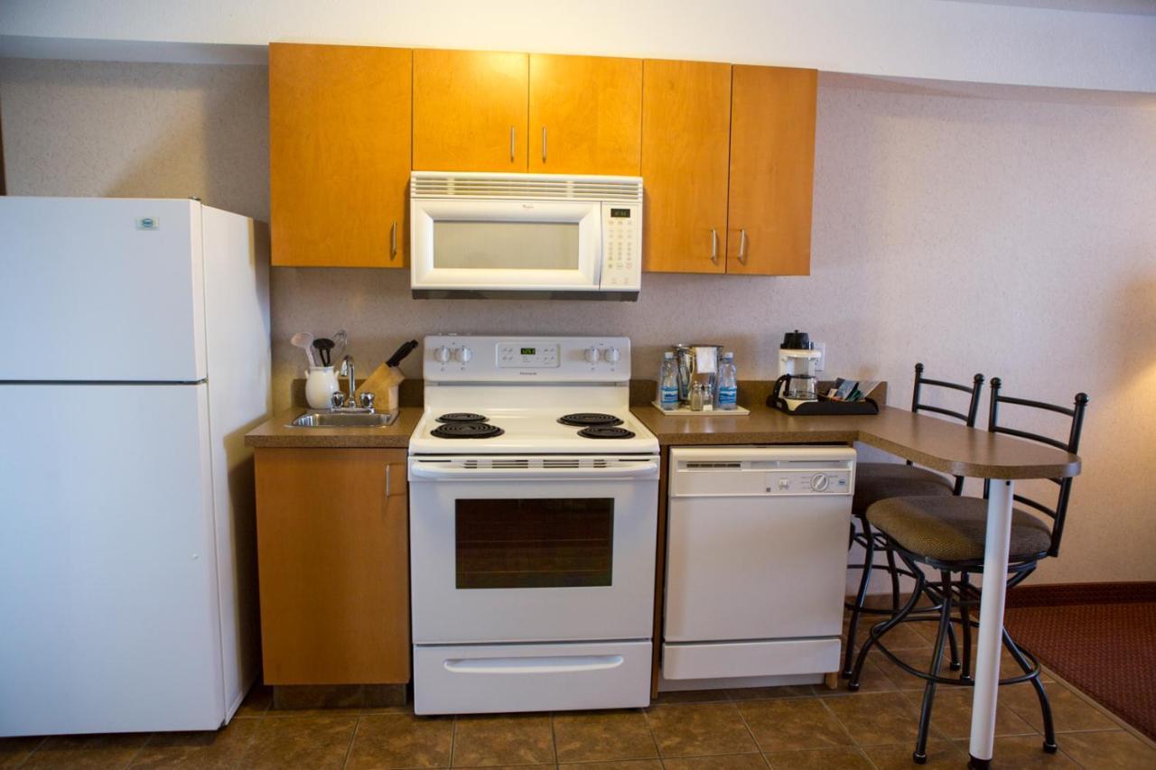 Peavine Inn & Suites High Prairie Luaran gambar
