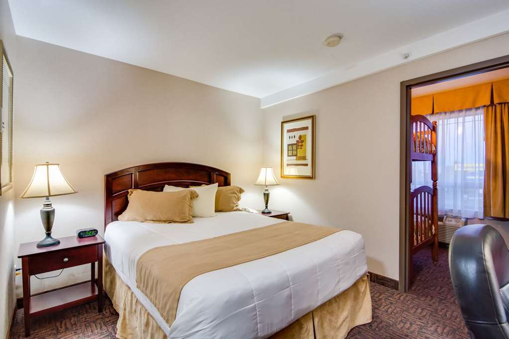 Peavine Inn & Suites High Prairie Bilik gambar