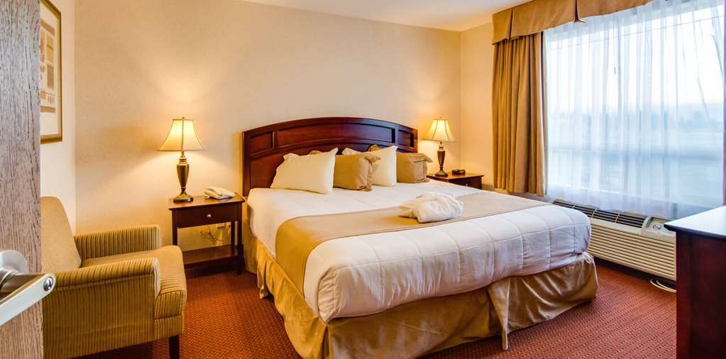 Peavine Inn & Suites High Prairie Bilik gambar